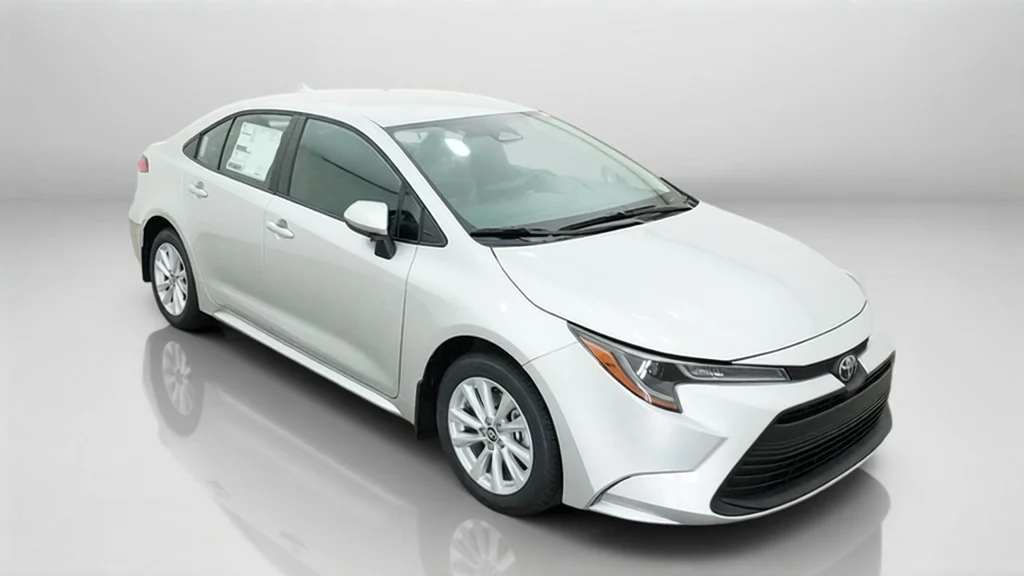 New 2027 Classic Silver Metallic Toyota LE image 5