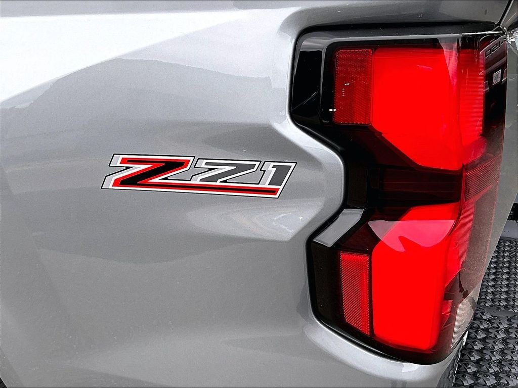 Used 2024 Sterling Gray Metallic Chevrolet Z71 image 29