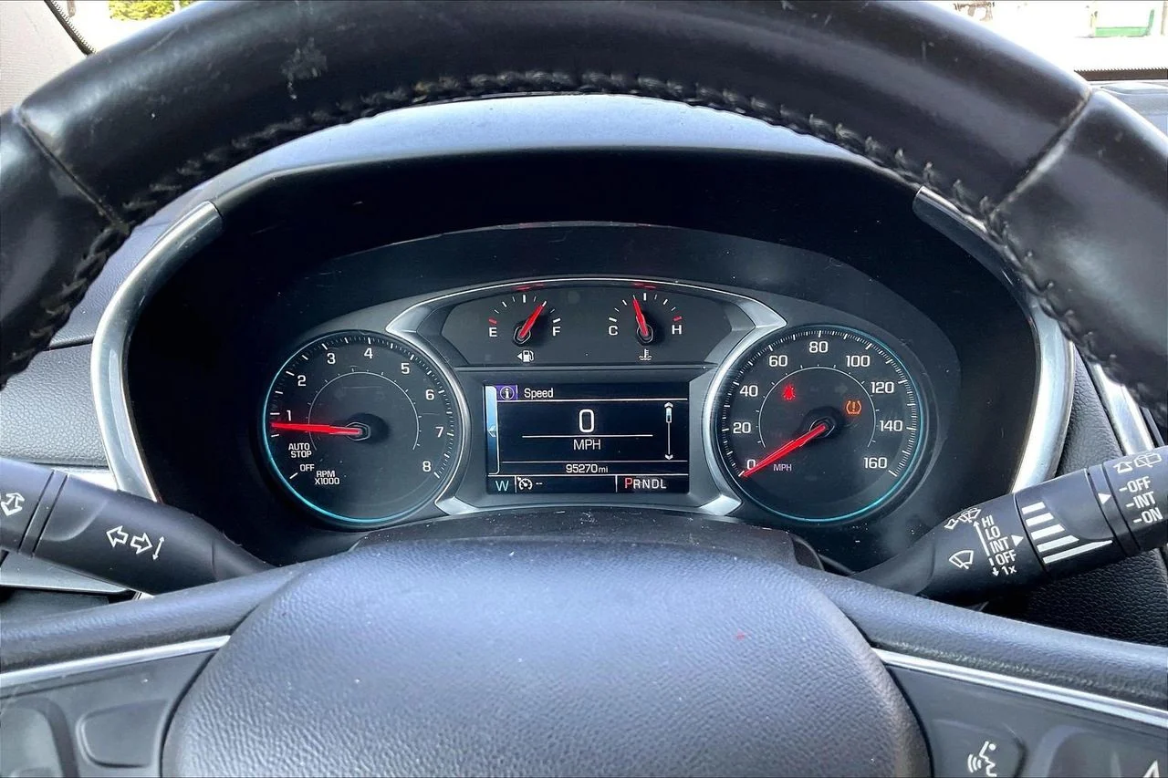 Used 2018 Blue Chevrolet LT image 10