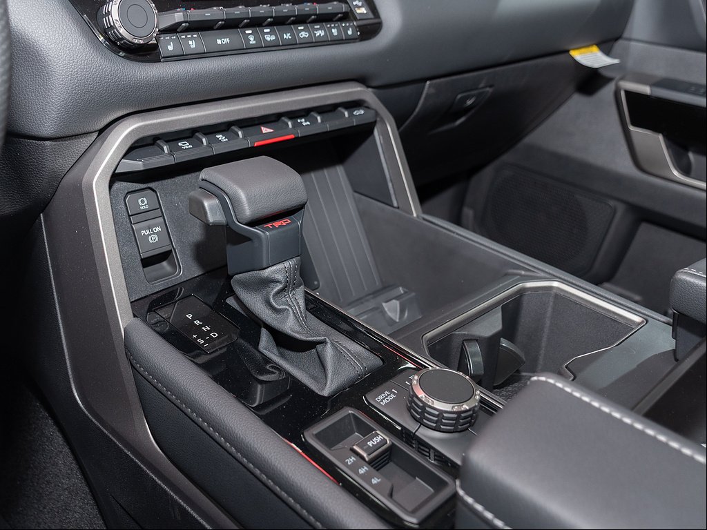 2026 Toyota Tundra Limited - Photo 16