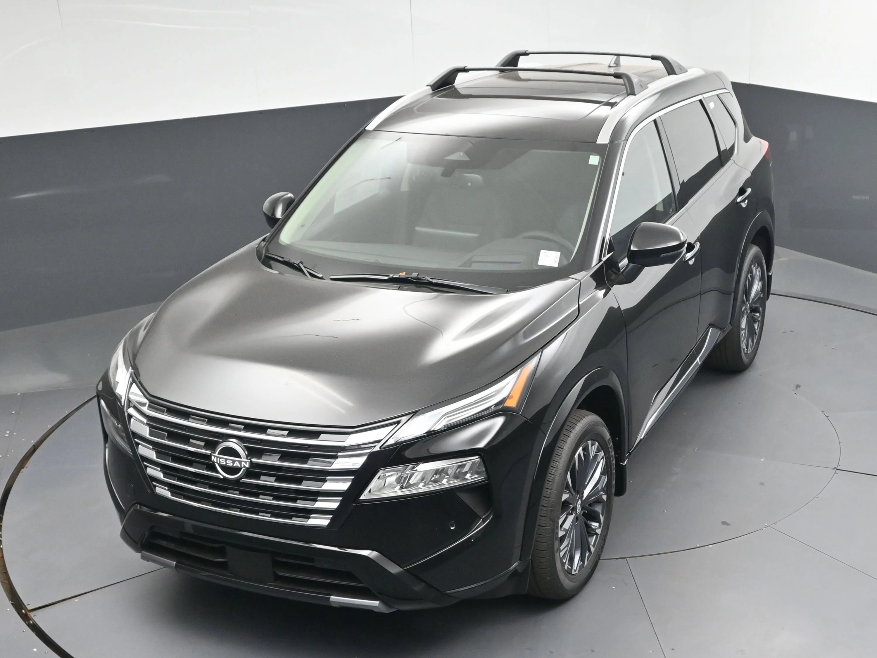 New 2026 Super Black Nissan Platinum image 33