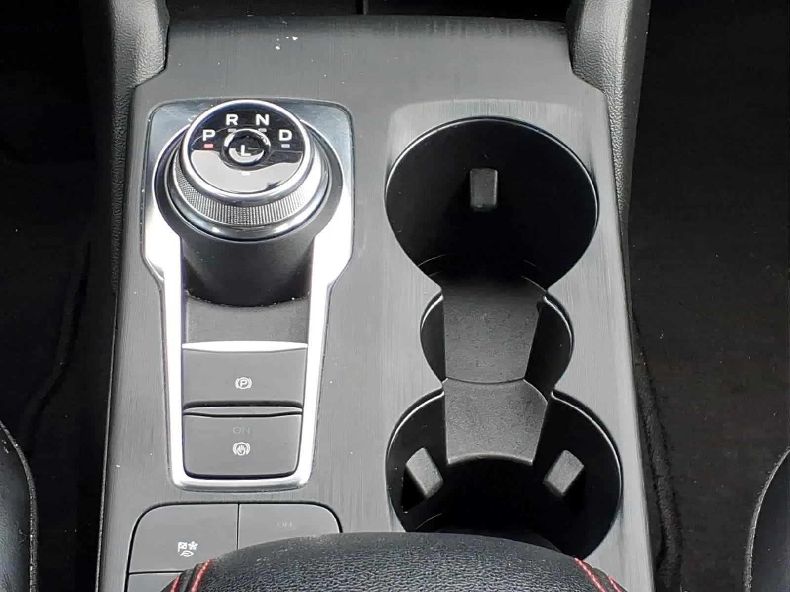 Used 2025 Space Silver Ford ST-Line Select image 27