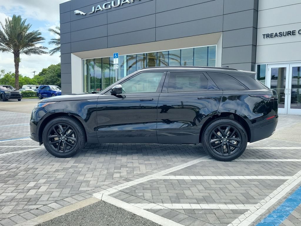 New 2026 Santorini Black Land Rover S image 2