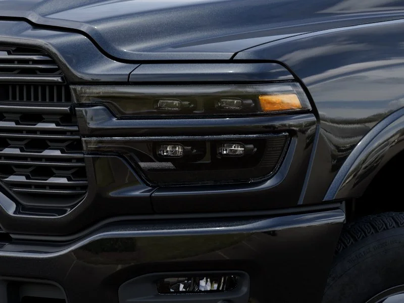 New 2027 Diamond Black Crystal Pearl-Coat Exterior Paint RAM Limited image 6