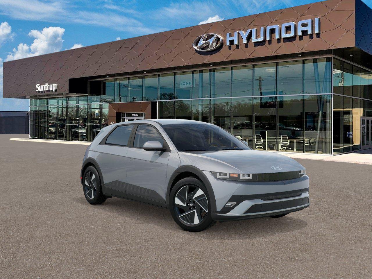 New 2025 Cyber Gray Hyundai SE image 2