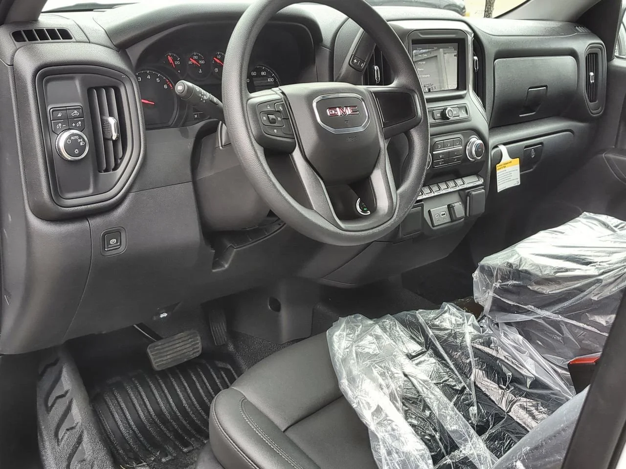 2026 GMC Sierra 1500 Pro - Photo 10
