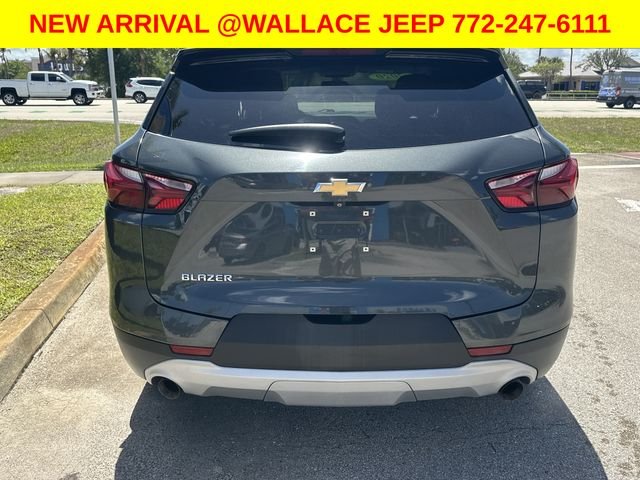 Used 2020 Gray Chevrolet LT image 2