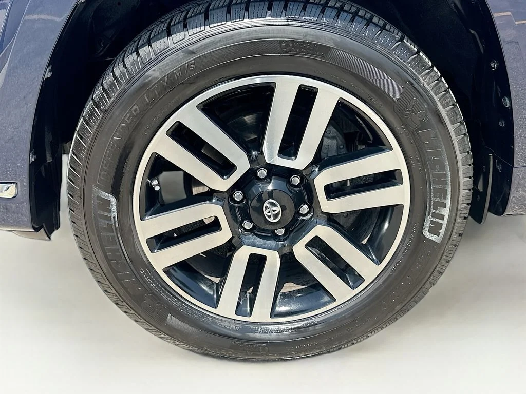 Used 2016 Blue Toyota Limited image 39