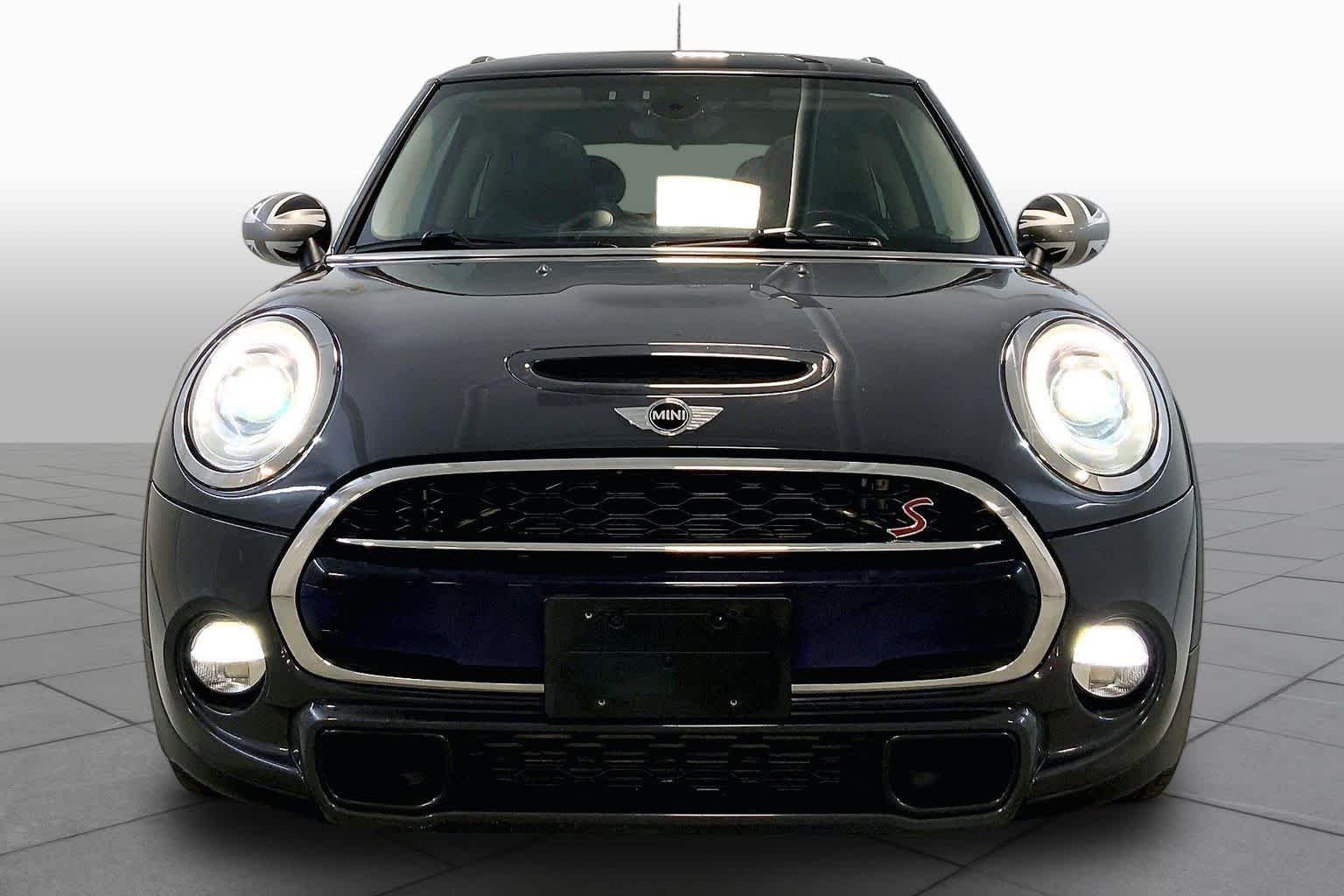 Used 2016 Thunder Grey Metallic MINI S image 3
