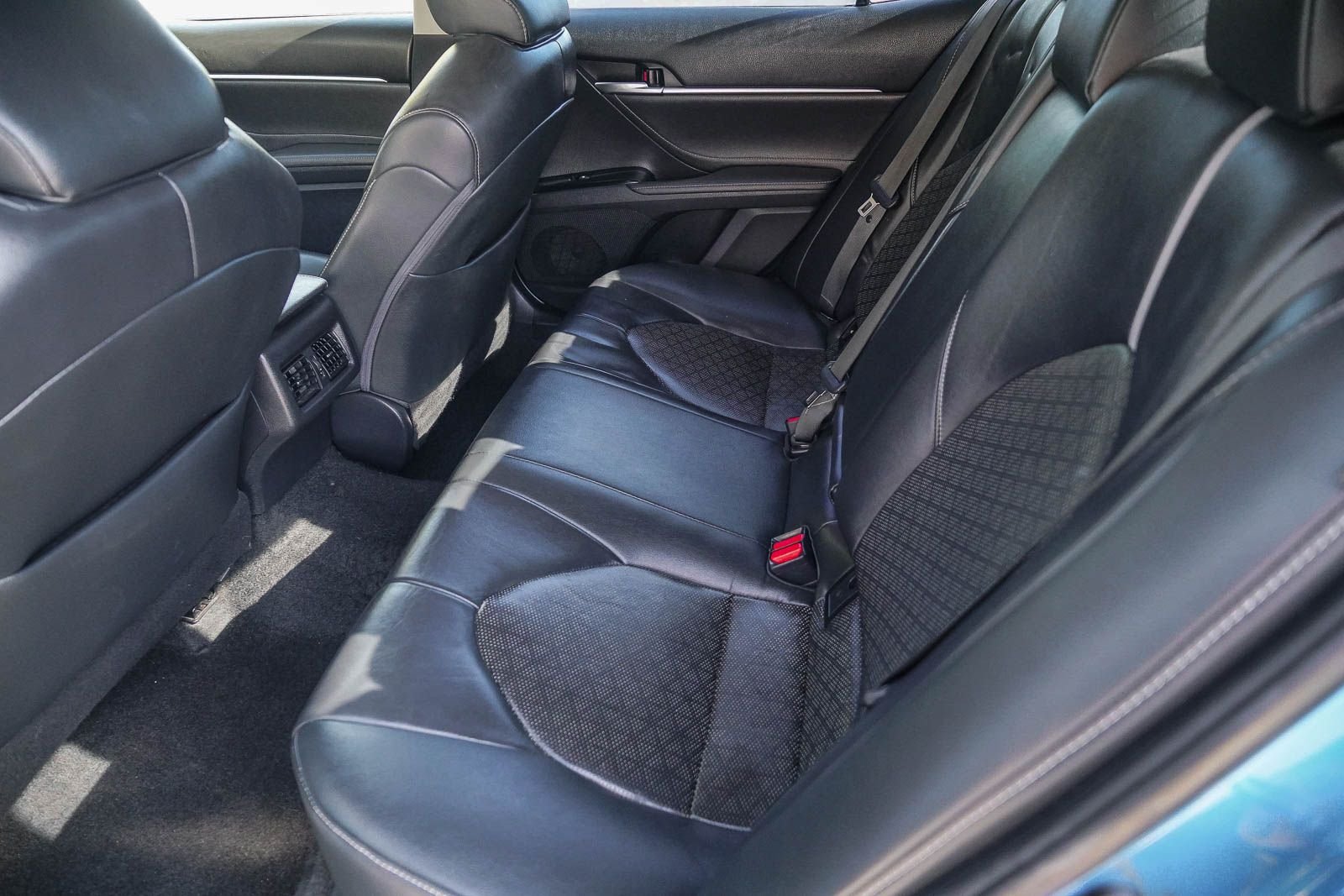 Certified Used 2018 Midnight Black Metallic Toyota XSE image 21