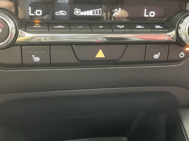 2026 Mazda Mazda3 Carbon Edition - Photo 21