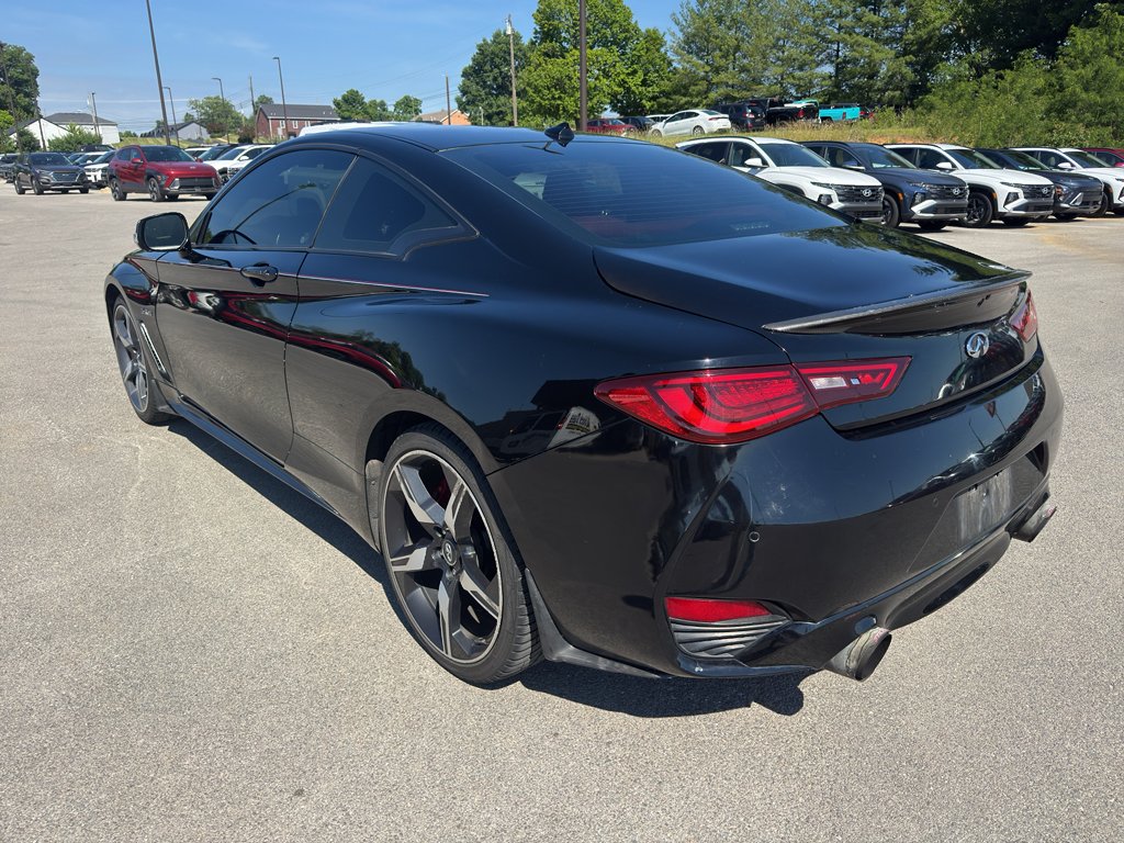 Used 2018 Black Obsidian INFINITI RED SPORT 400 image 5