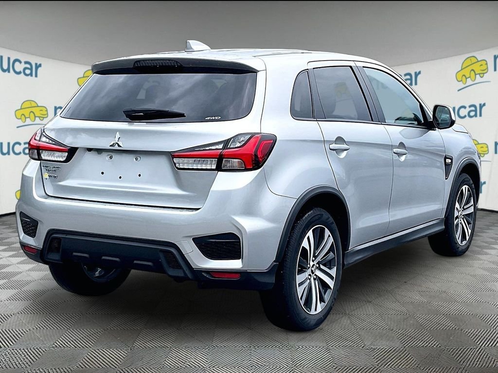 Used 2024 Alloy Silver Metallic Mitsubishi  image 6