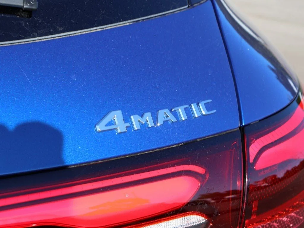 Certified Used 2026 Starling Blue Metallic Mercedes-Benz GLC 300 image 9