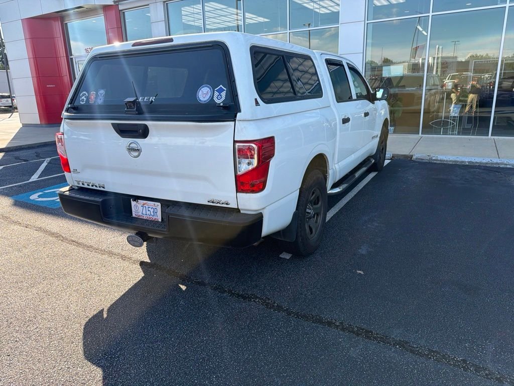 Used 2017 White Nissan S image 4
