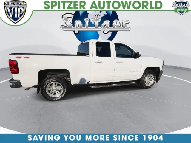 Used 2018 White Chevrolet LT image 16