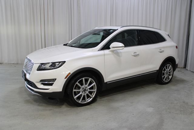 Used 2019 White Lincoln Reserve image 29