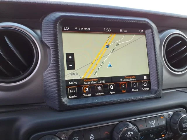 Used 2021 Gray Jeep Sport image 25