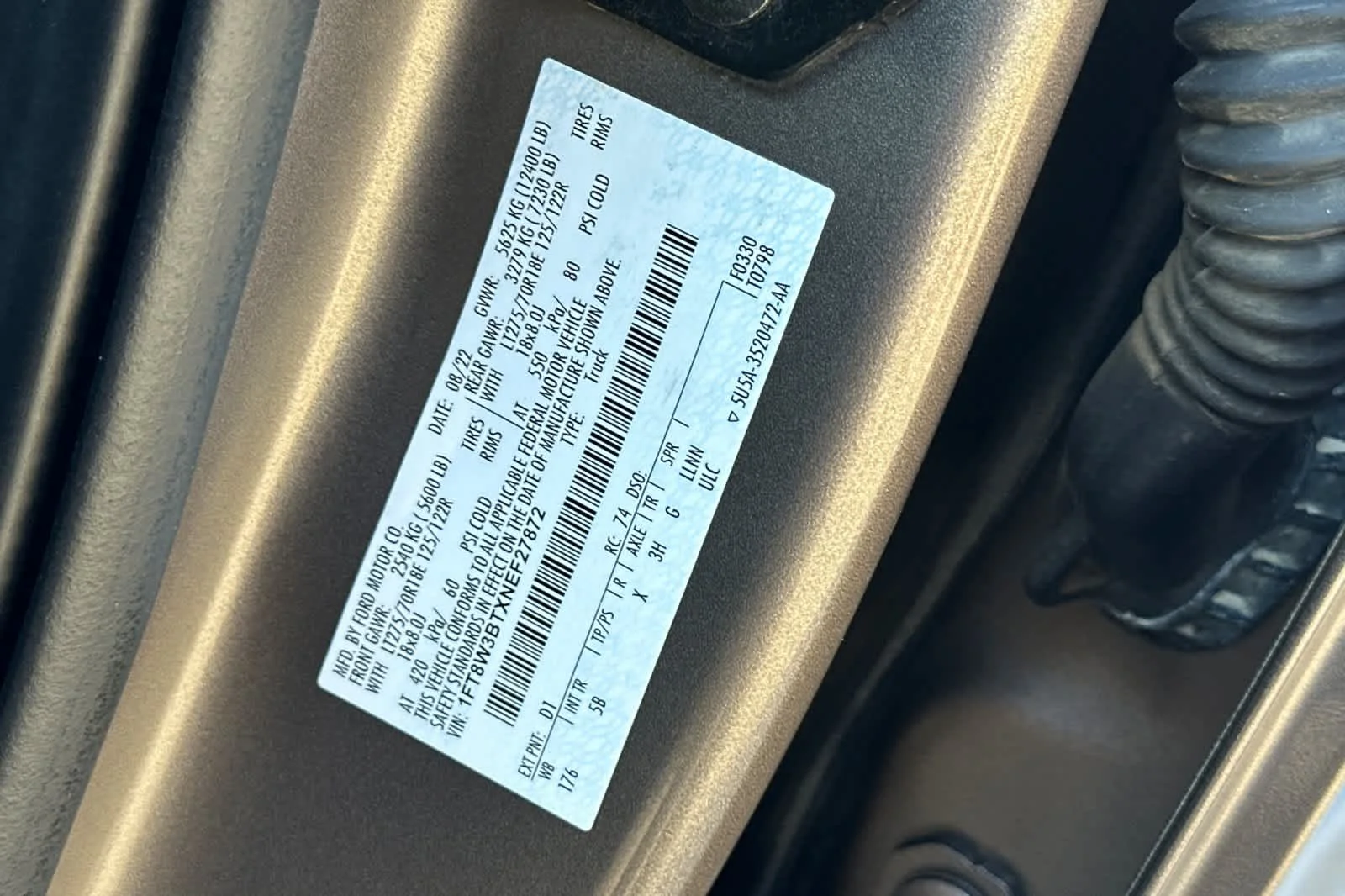 Used 2022 Stone Gray Metallic Ford LARIAT image 27