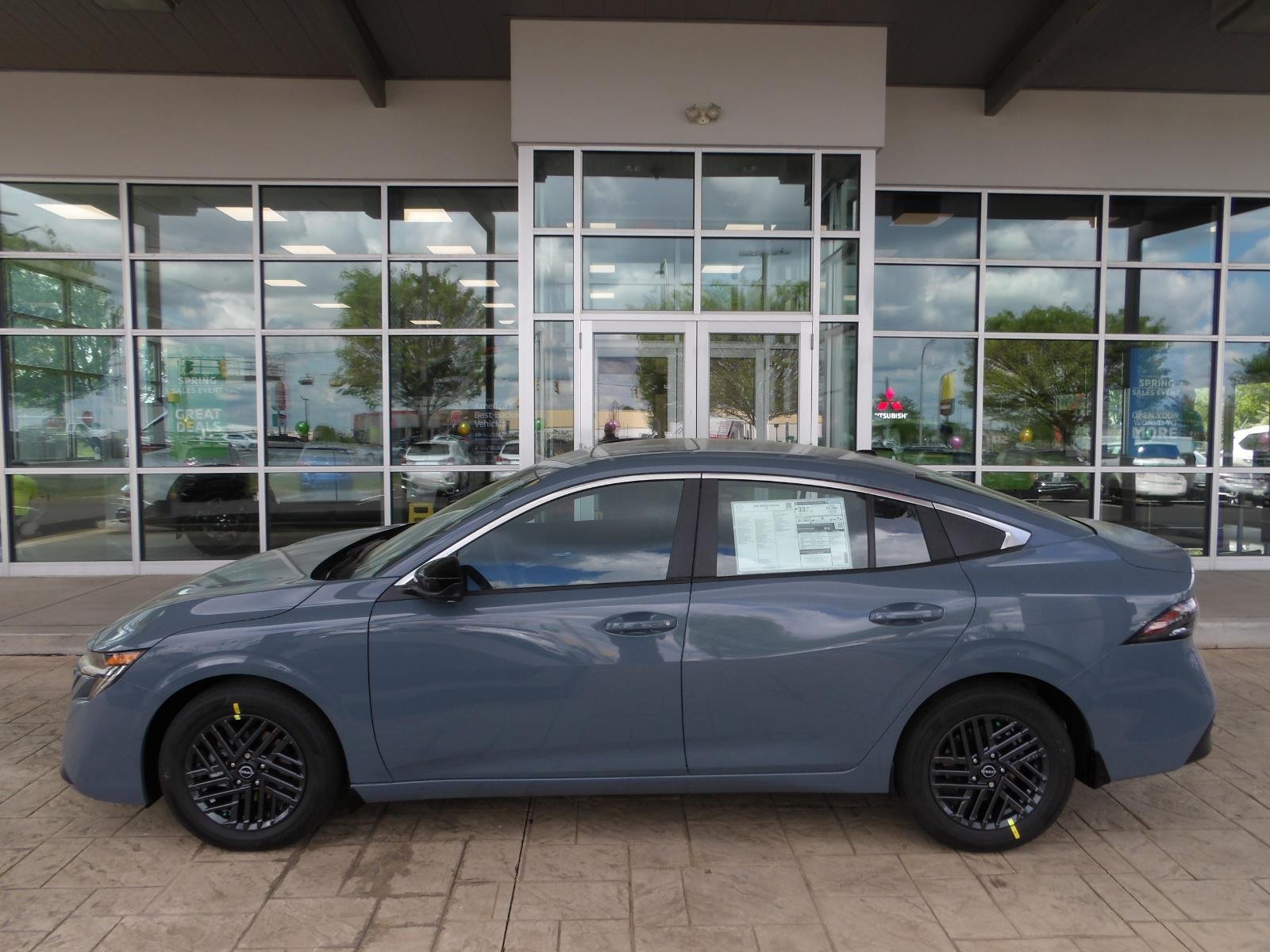New 2026 Atlantic Gray Metallic Nissan SV image 4