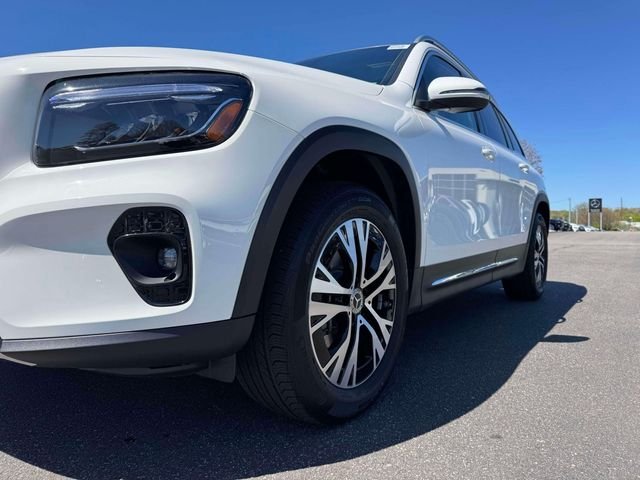 Used 2026 Polar White Mercedes-Benz GLB 250 image 14