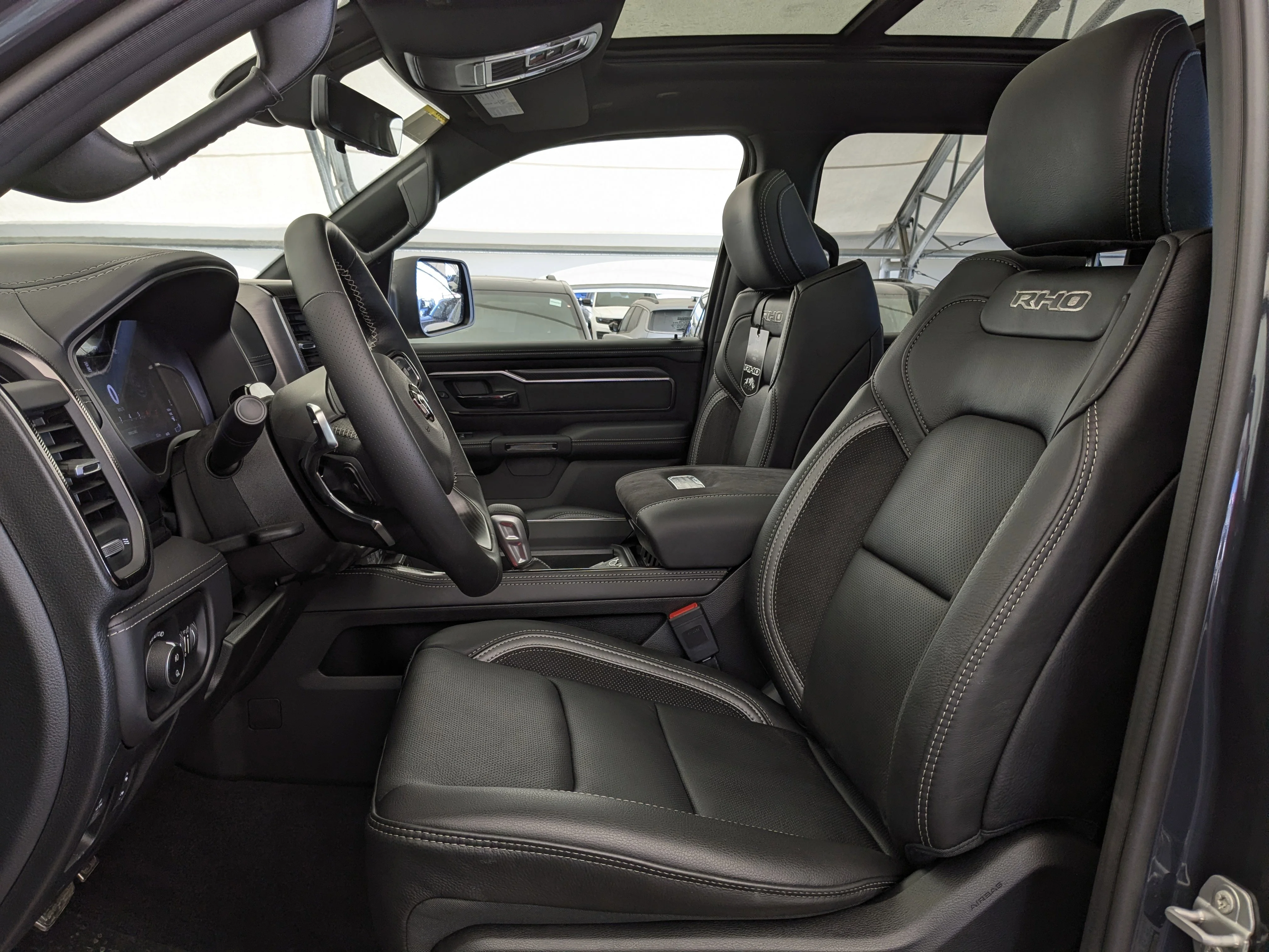 New 2026 Blue RAM RHO - - 3.0L Hurricane HO T-Turbo - RHO Level 1 Pkg w/ 14.4 Screen - Pano Sunroof & Massage Seats! image 16