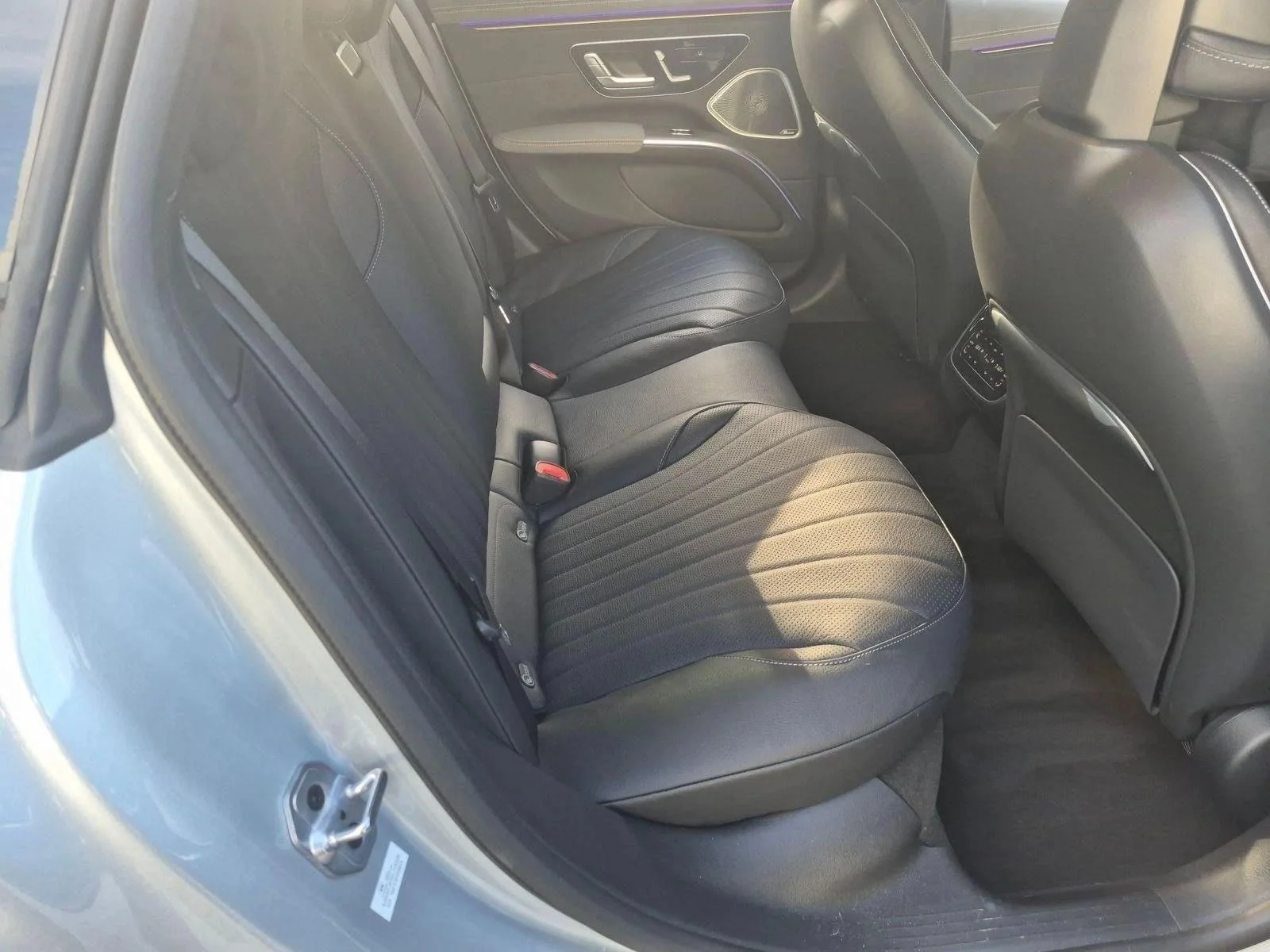 Used 2024 Cirrus Silver Metallic Mercedes-Benz EQS 450 image 20