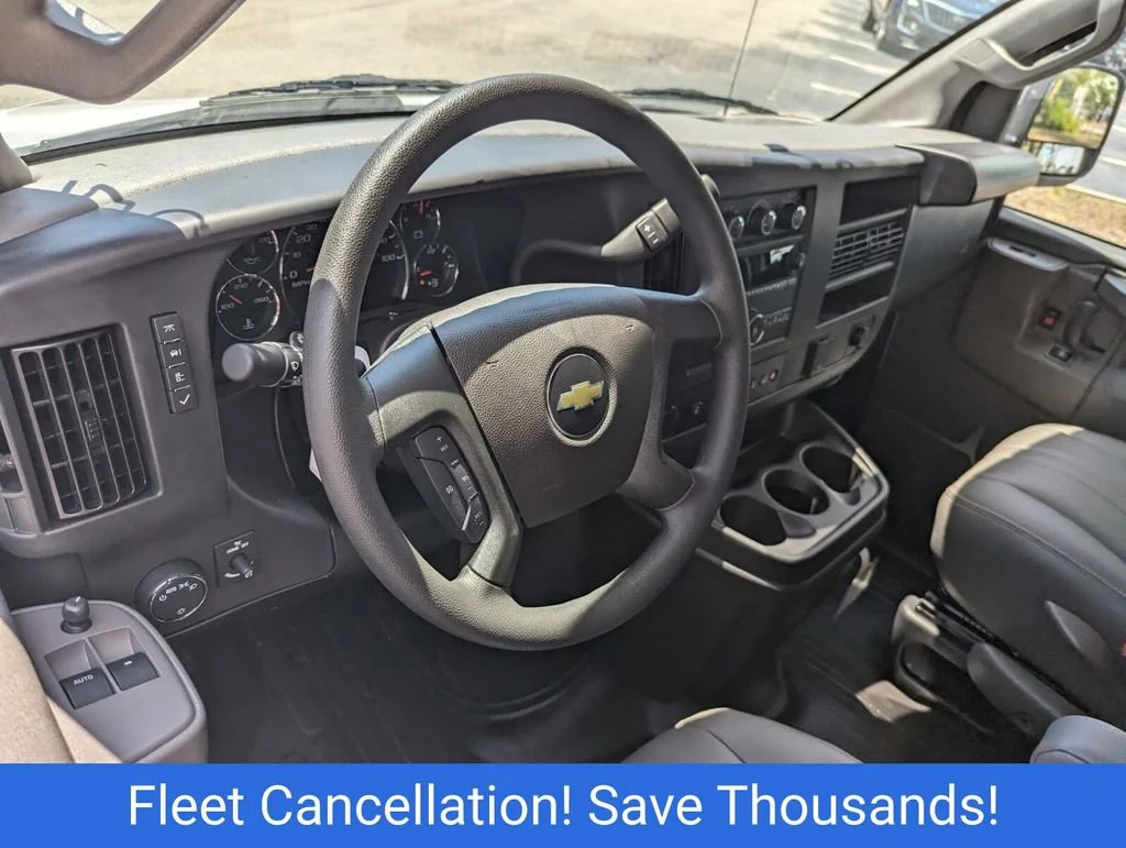 2025 Chevrolet Express Cargo Work Van - Photo 8