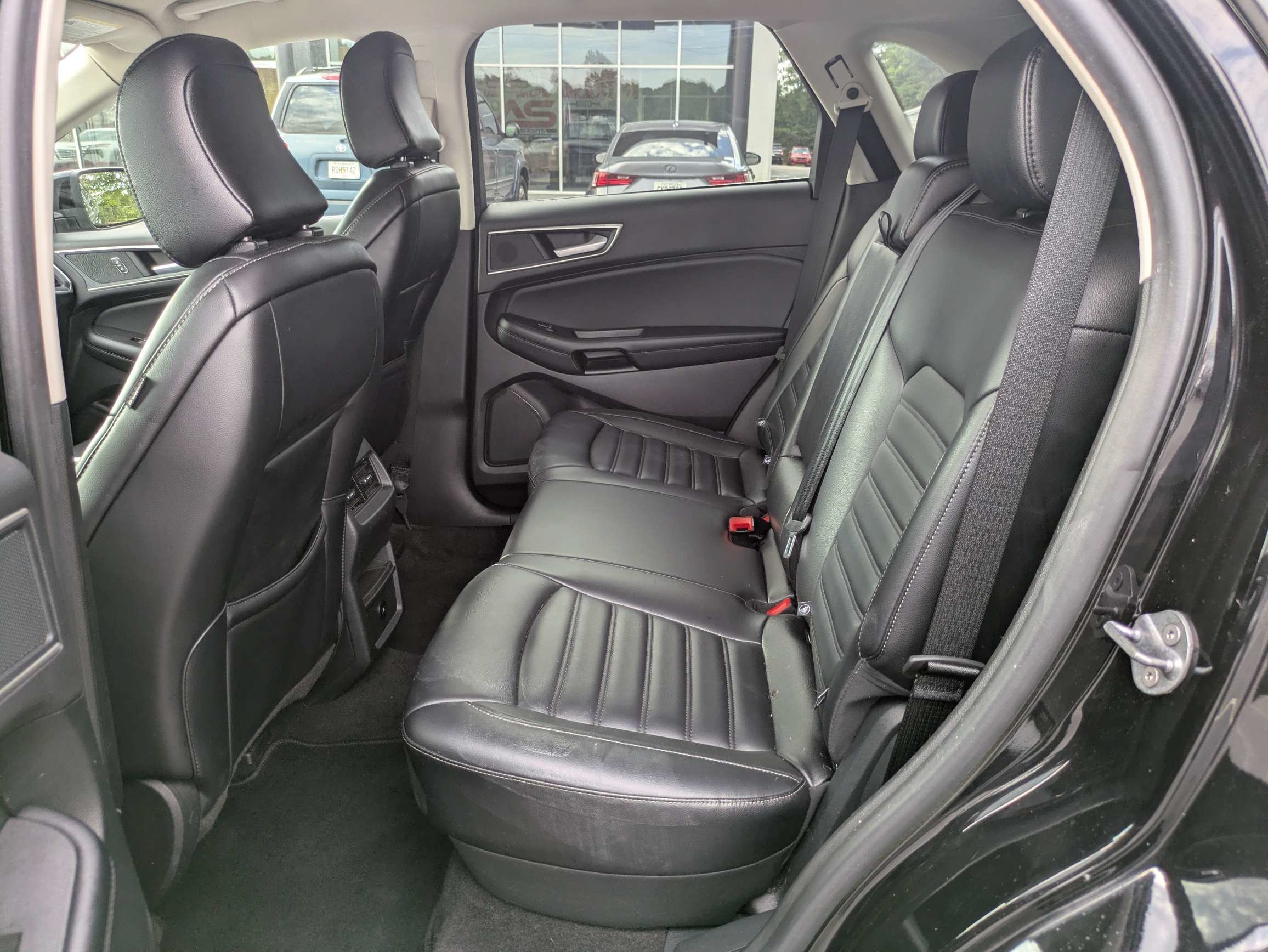 Used 2024 Black Ford SEL image 11