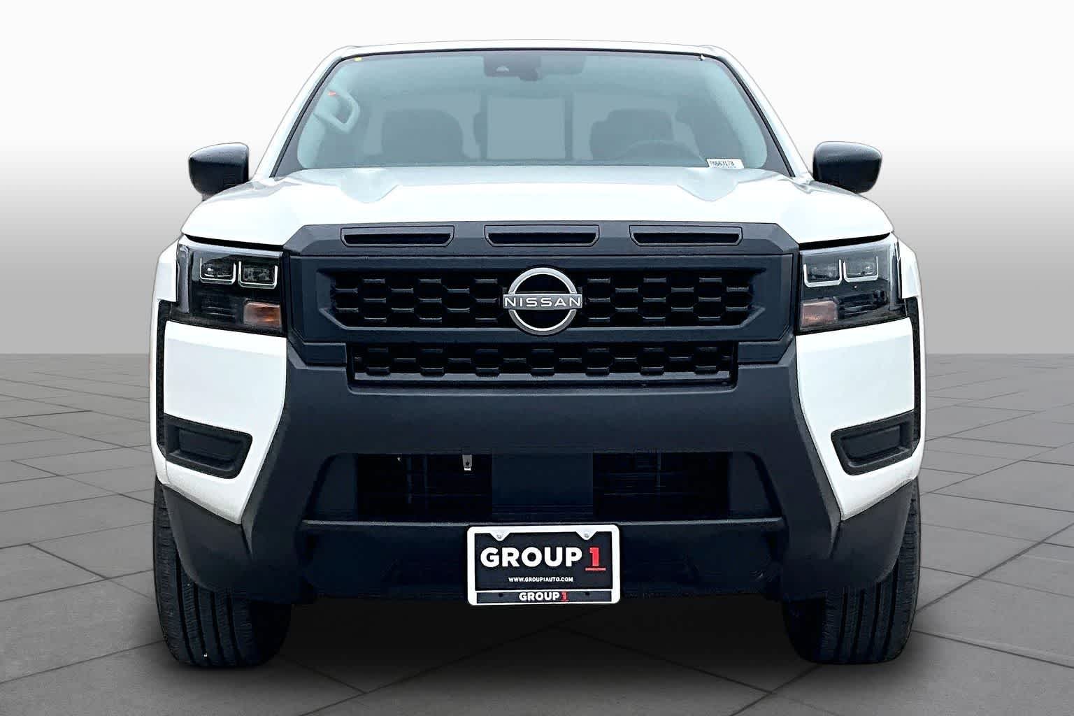 New 2026 Glacier White Nissan S image 3