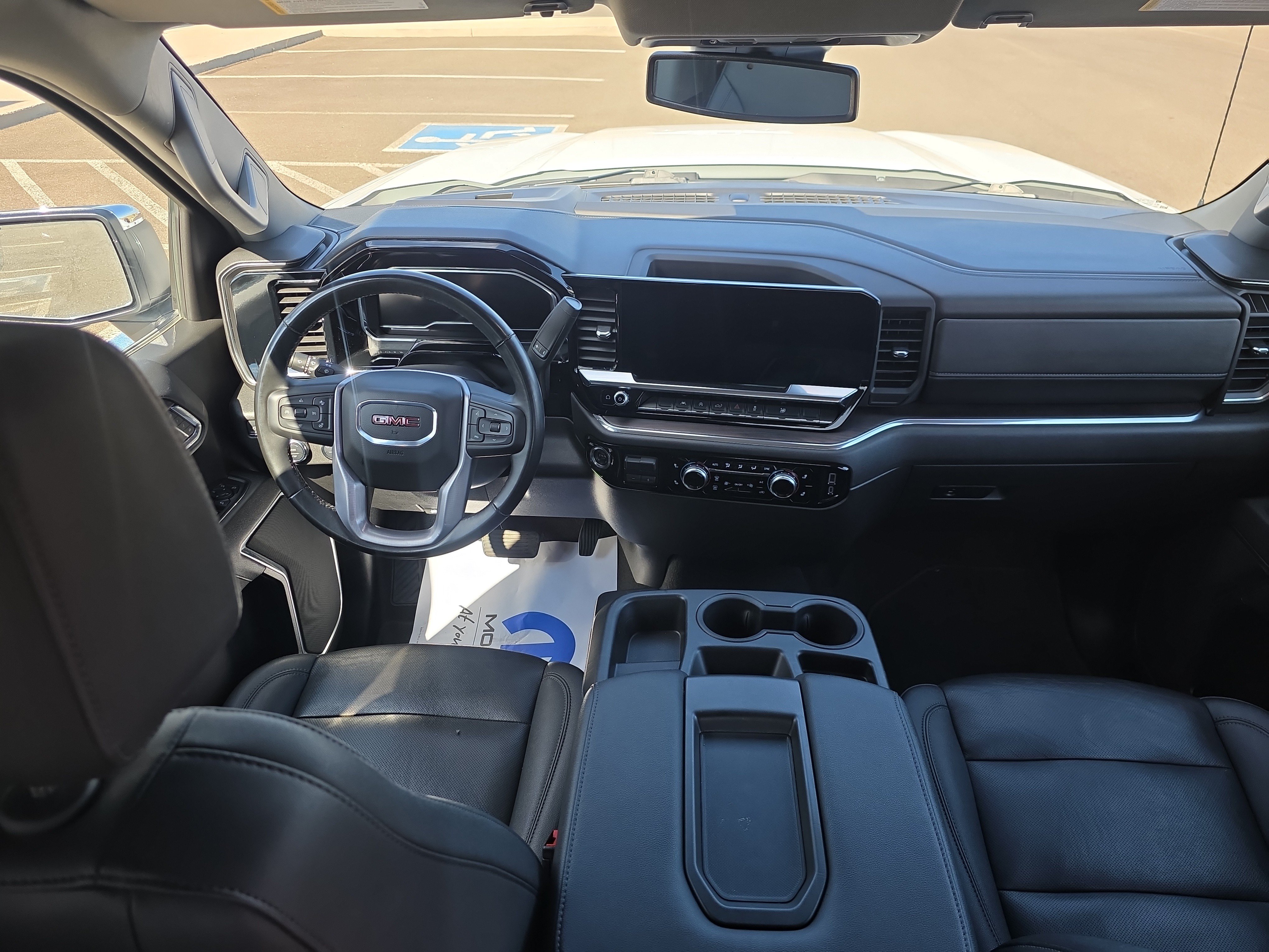 2025 GMC Sierra 1500 SLT - Photo 20