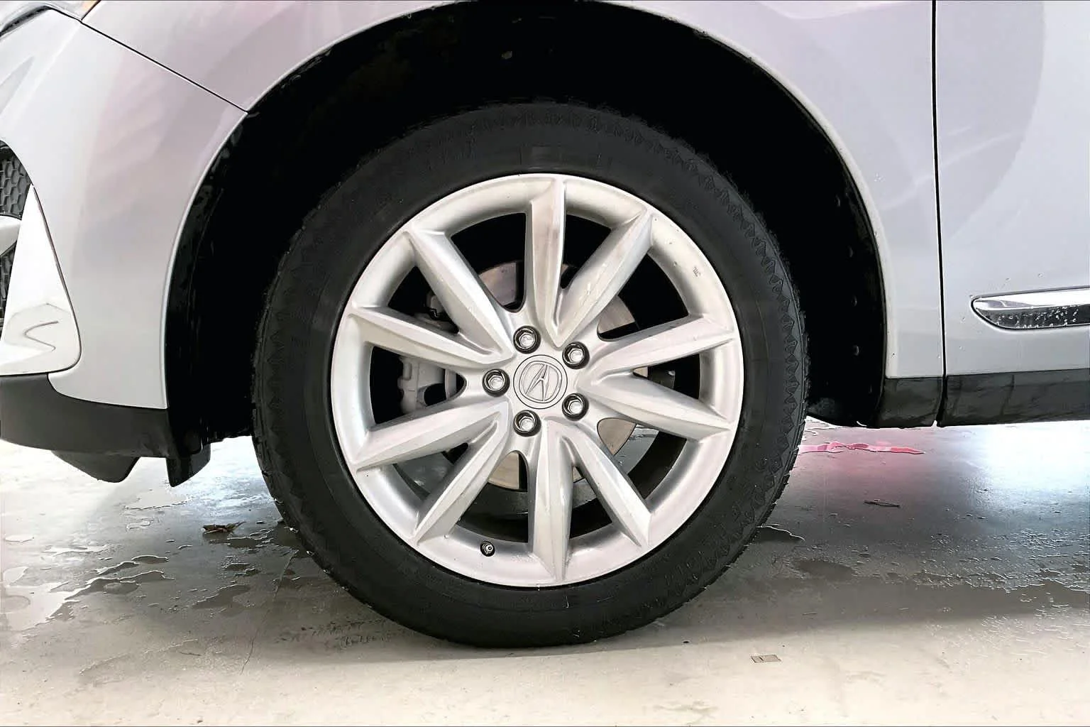 Used 2019 Lunar Silver Metallic Acura  image 7
