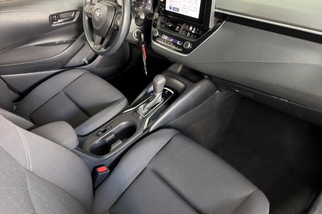 Used 2024 Blueprint Toyota LE image 21