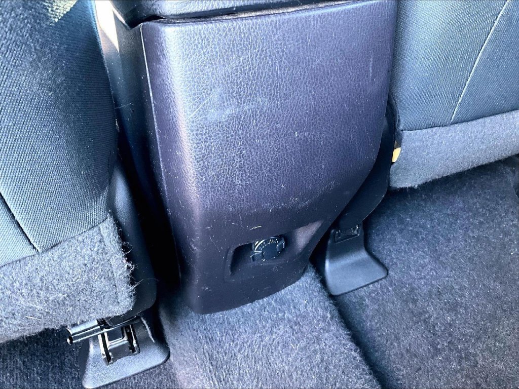 Used 2017 Silver Toyota LE image 28