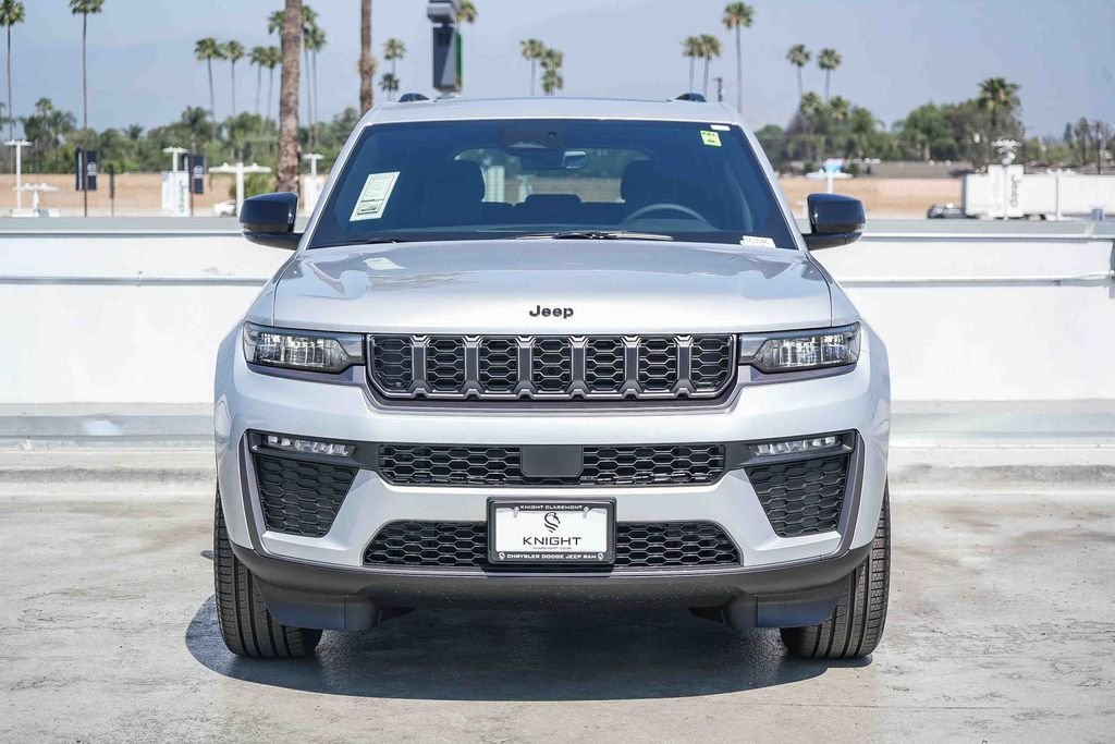 New 2026 Silver Jeep Limited image 3