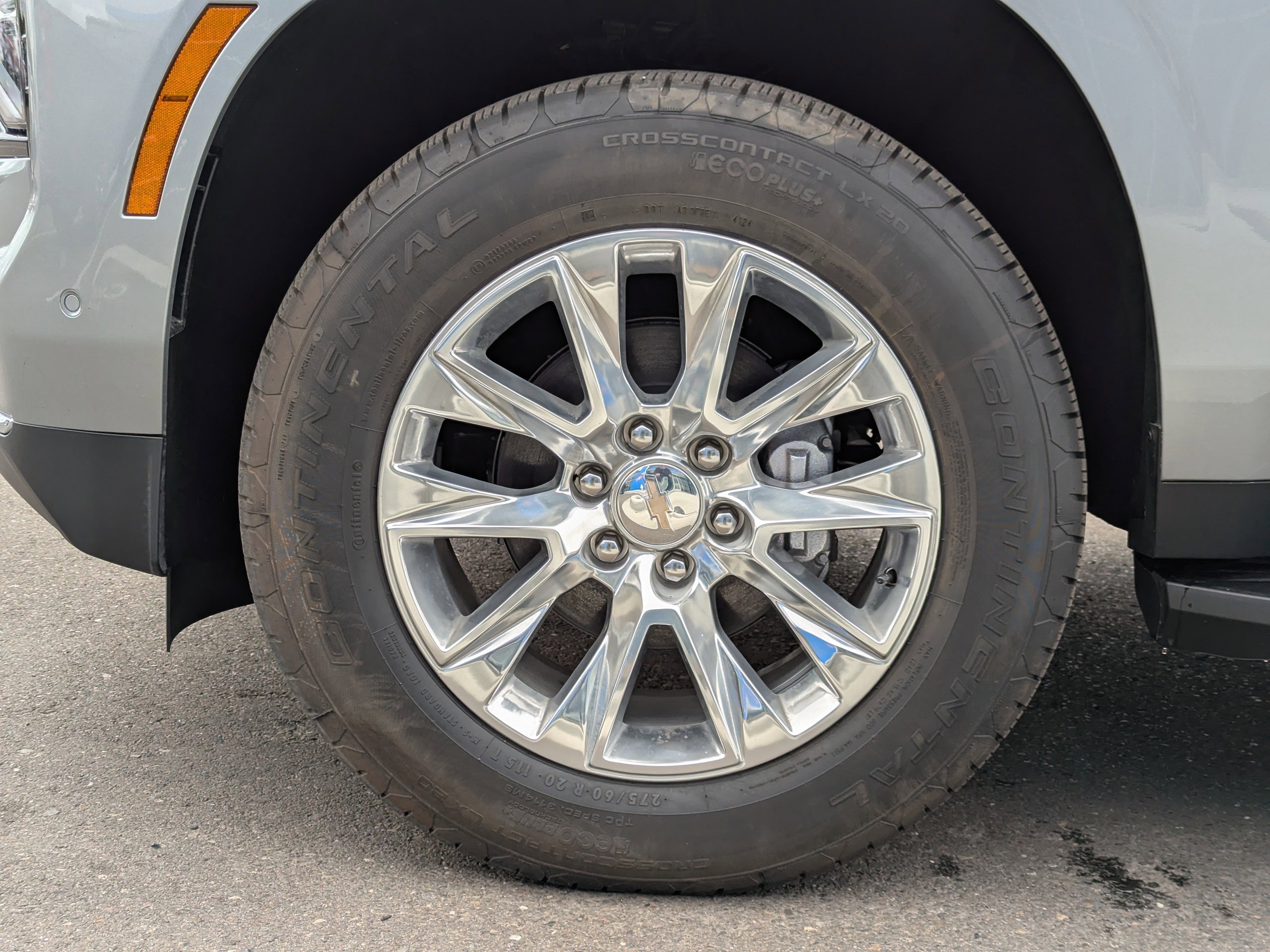 2025 Chevrolet Suburban Premier - Photo 52