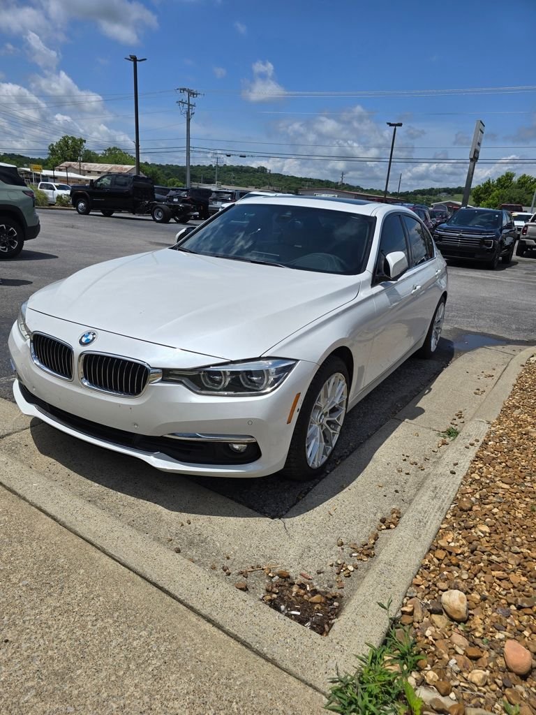2018 BMW 3 Series 340i Sedan's photo