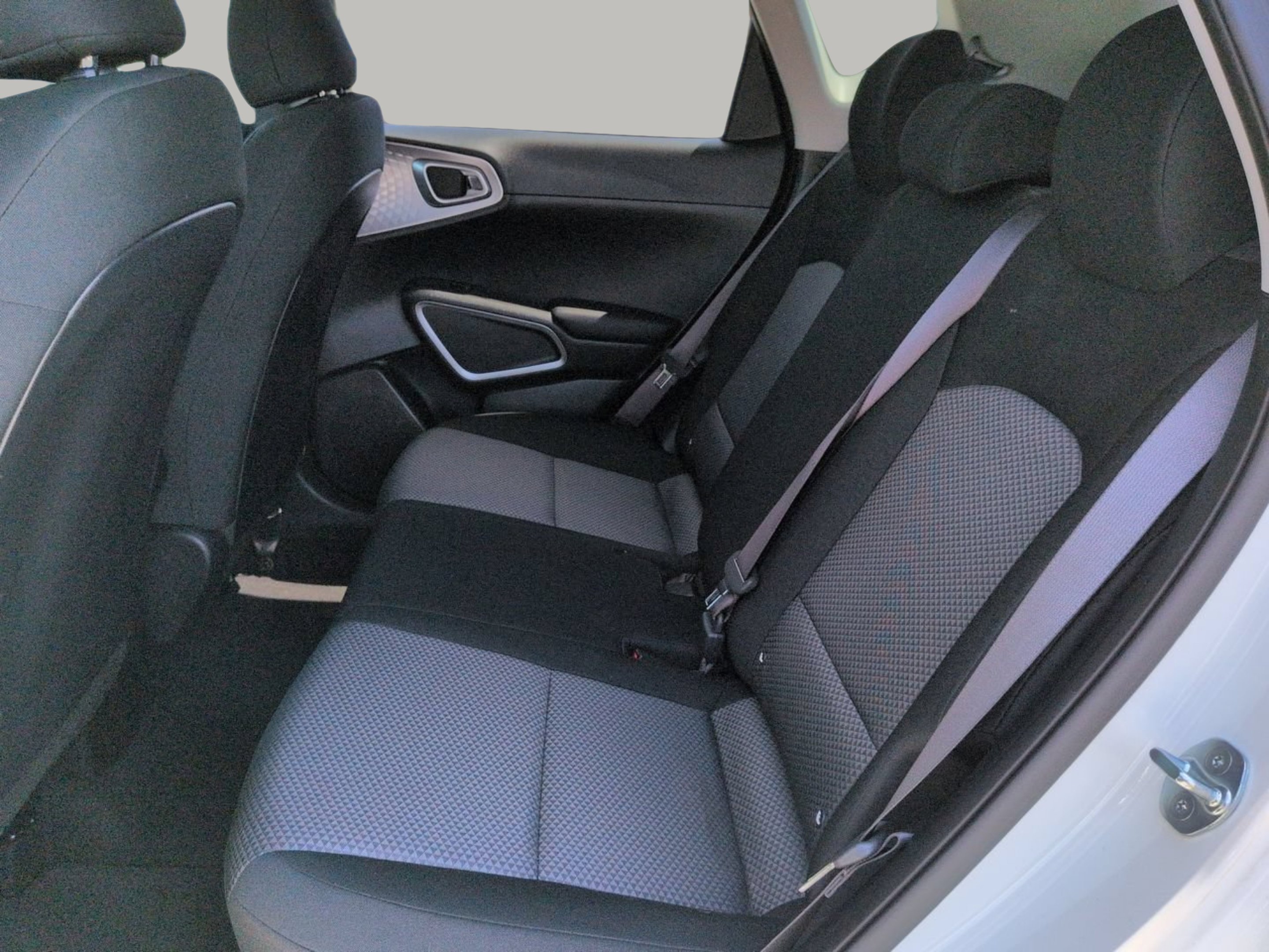 Certified Used 2023 Snow White Pearl Kia LX image 18