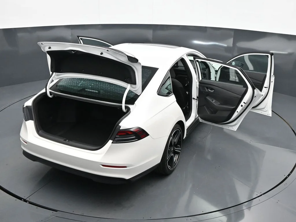New 2026 Platinum White Pearl Honda Sport image 36