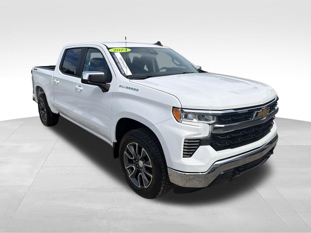 Used 2024 White Chevrolet LT image 9