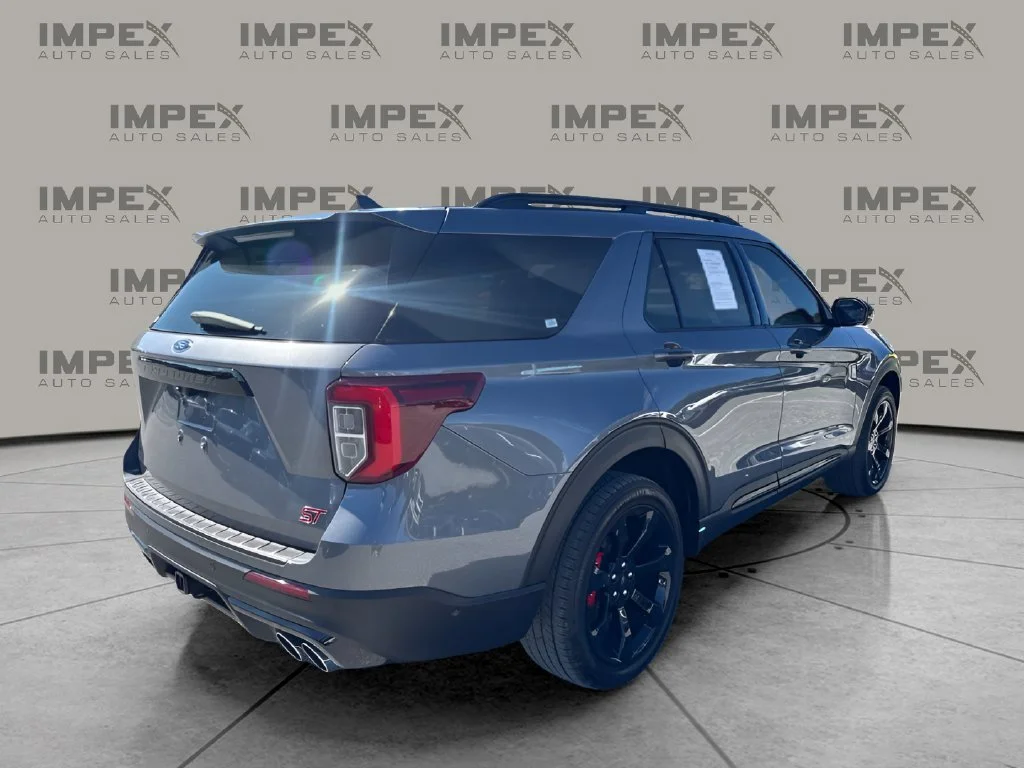 Used 2022 Gray Ford ST image 5