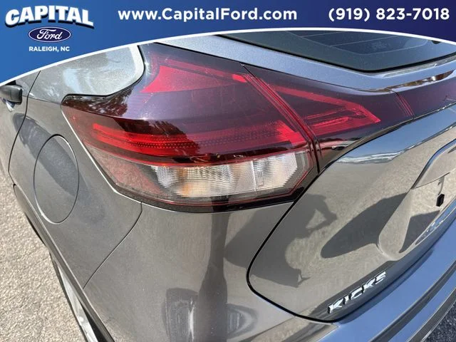 Used 2025 Gray Nissan S image 15