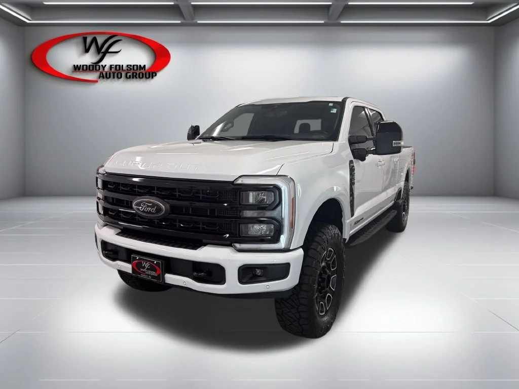 Used 2024 White Ford Lariat image 3