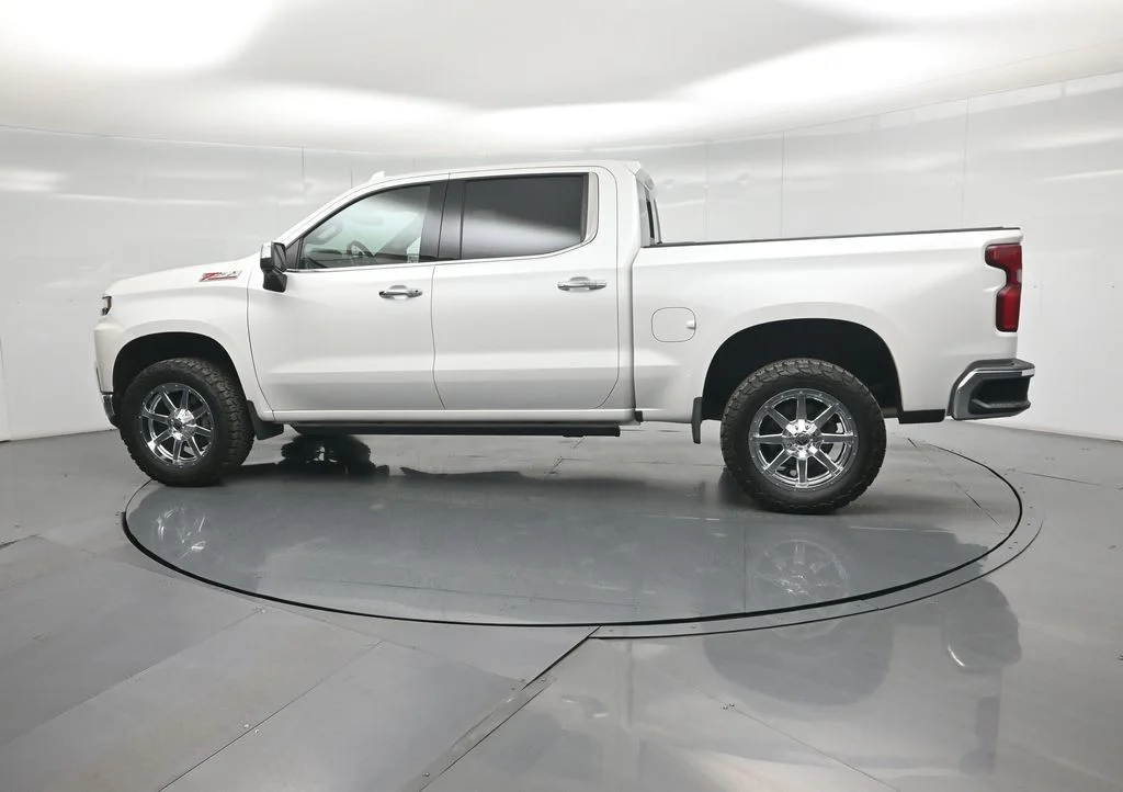 Used 2019 Beige Chevrolet LTZ image 5