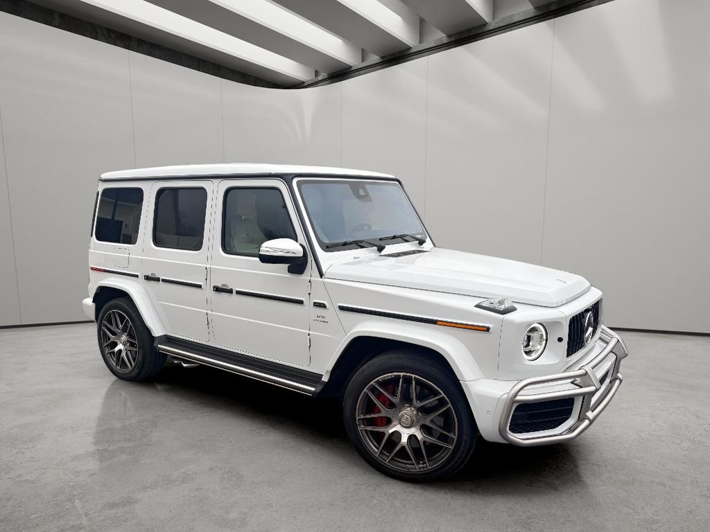 Used 2022 MANUFAKTUR Moonlight White Metallic Mercedes-Benz G63 AMG® image 8