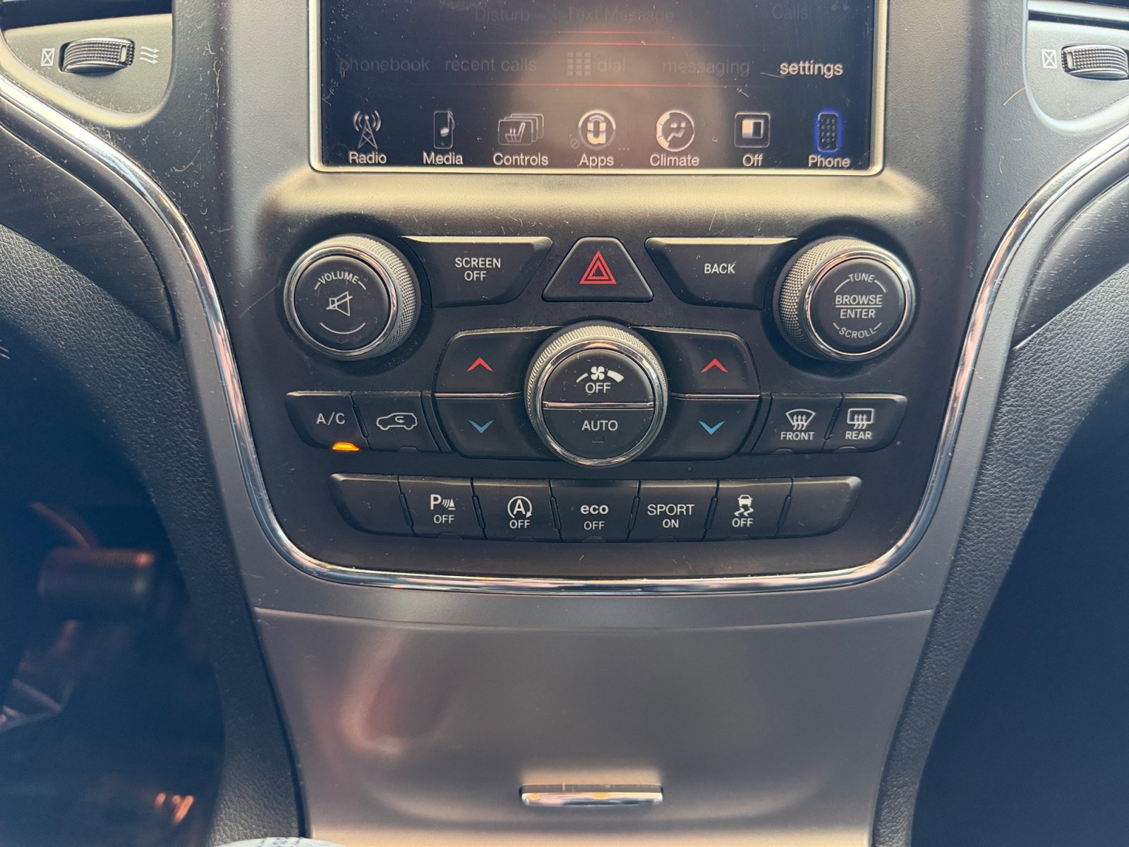 Certified Used 2017 Bright White Clearcoat Jeep Altitude image 17