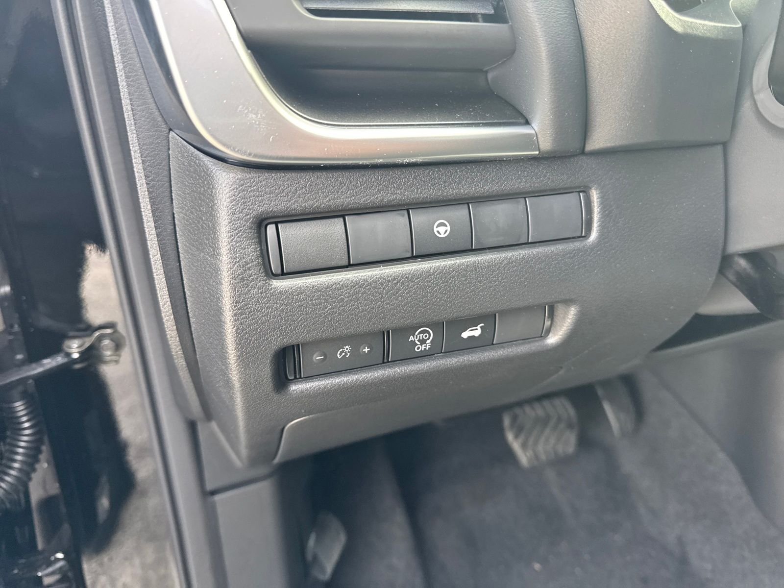 New 2026 Nissan Rogue SV 4D Sport Utility