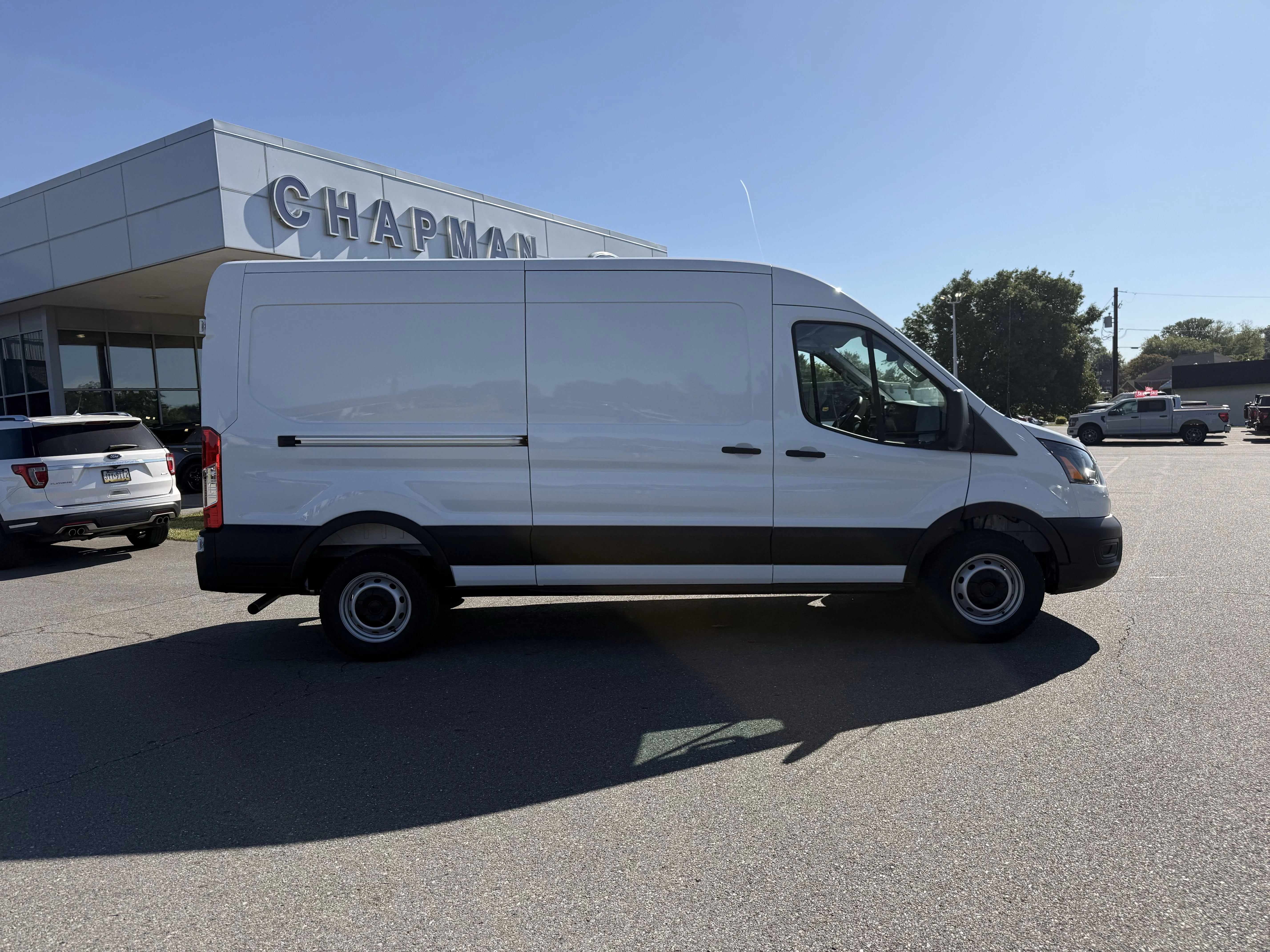 New 2026 Oxford White Ford Cargo Van image 8