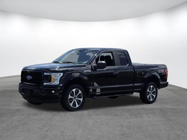 Used 2019 Black Metallic Ford XL image 7