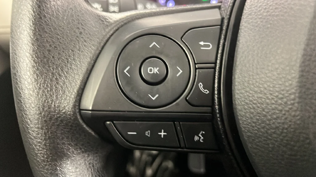 Used 2020 Green Toyota XLE image 26